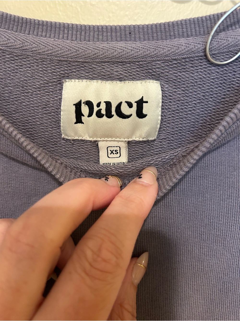 PACT Women's Washed Blue Gray Crewneck Sweatshirt Like New Size XS - Picture 3 of 6